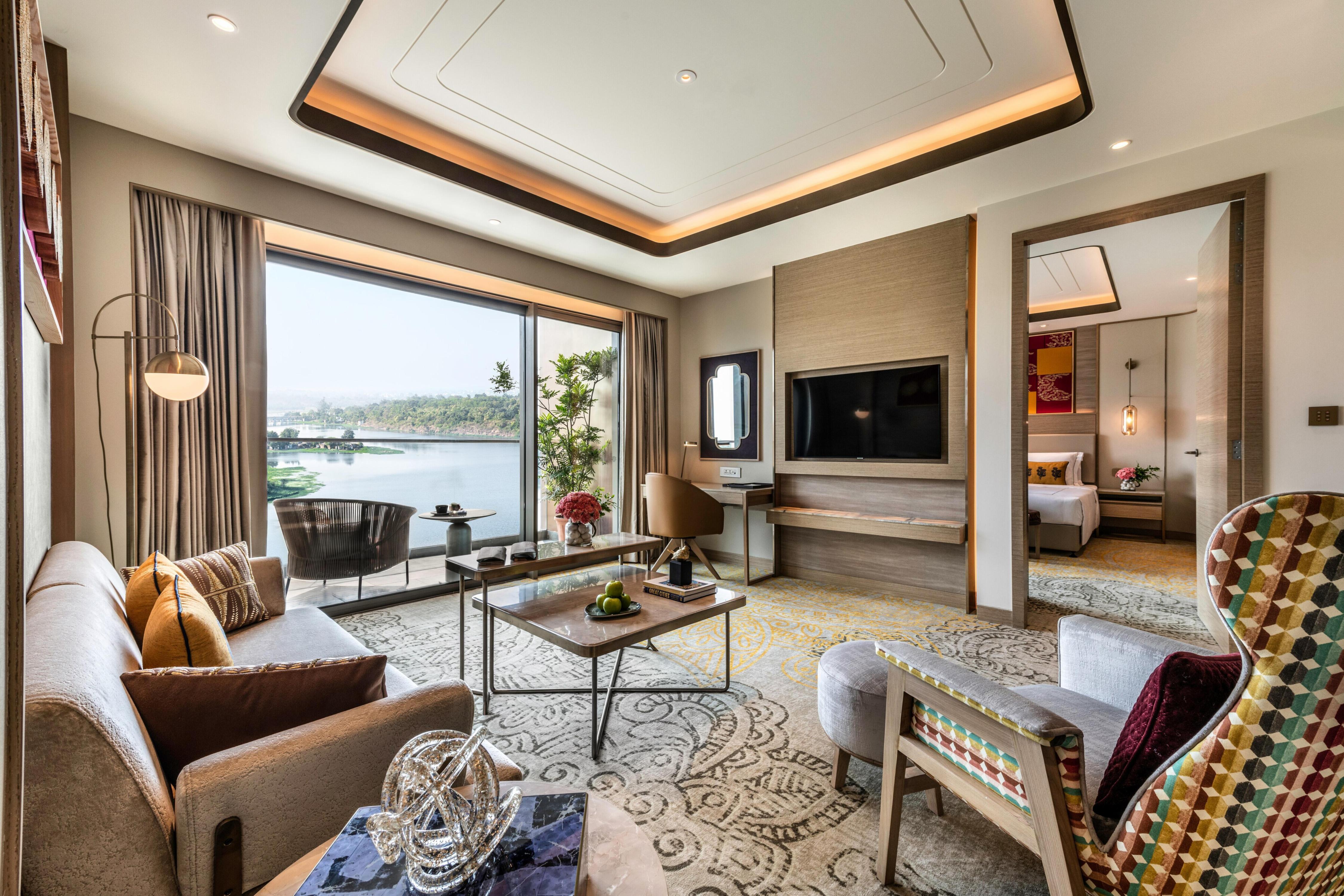 Taj Lakefront, Bhopal Room Type - Luxury Suite