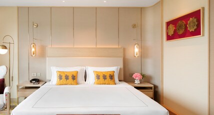 Taj Lakefront, Bhopal Room Type - Luxury Room King Bed