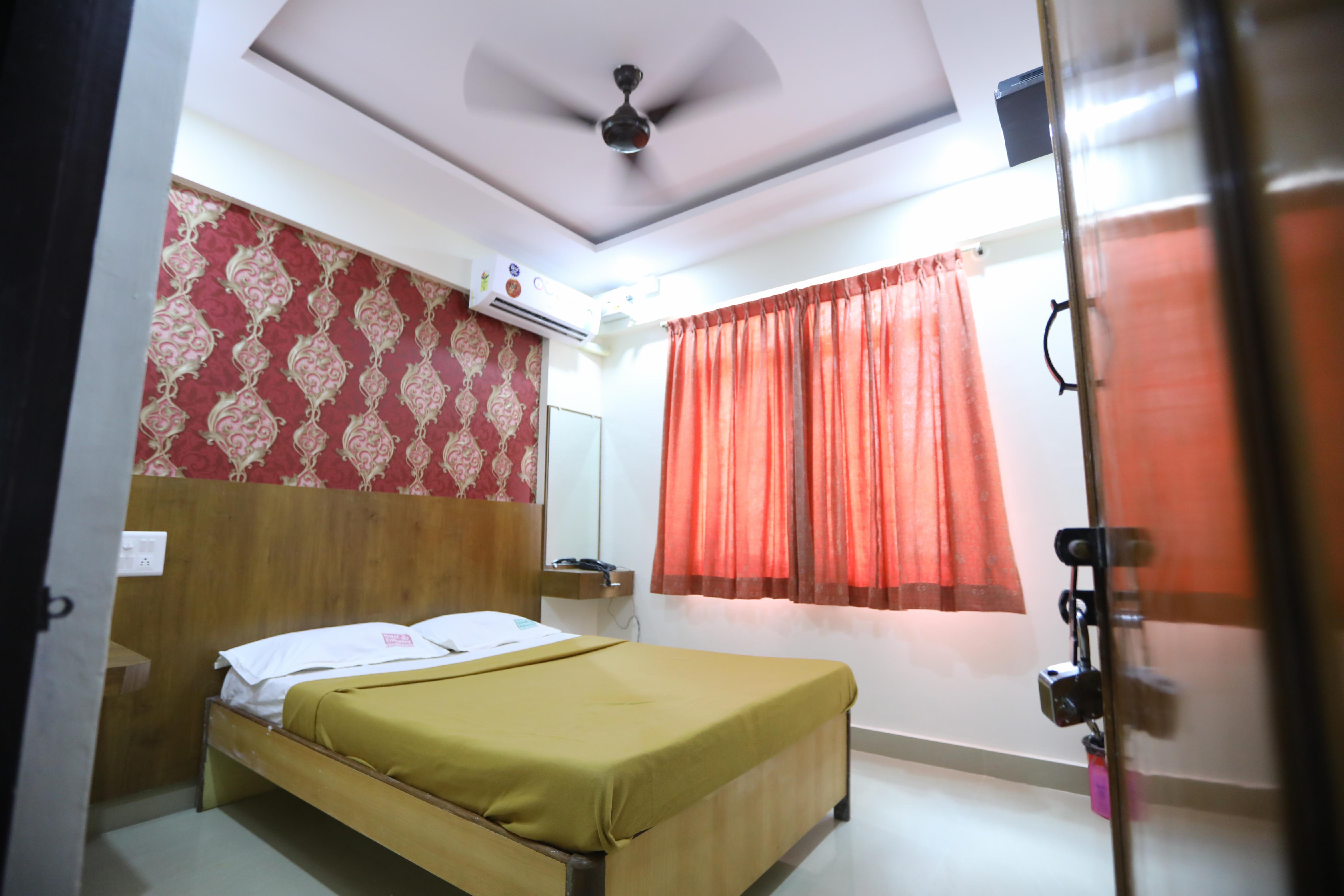 Hotel Embassy Room Type - Standard AC