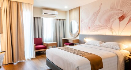 Asia Airport hotel Room Type - Grand Executive Room
