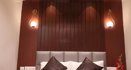 The Lake Hotel Room Type - Deluxe Room With Free Wi-Fi