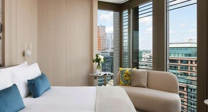 Pan Pacific London Room Type - Premier King