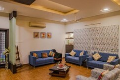 Sarda Homestay 2 | Rooms & Caretaker