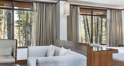 Radisson Golf Resort Pahalgam Room Type - Junior Suite