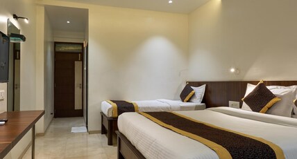 Hotel Fortune Inn Room Type - 3 Bedded Room AC 250 Sq Feet