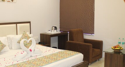 Hotel Annpurna Regency Room Type - Premium Triple