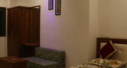 Hotel Maharaja Palace Room Type - luxury room