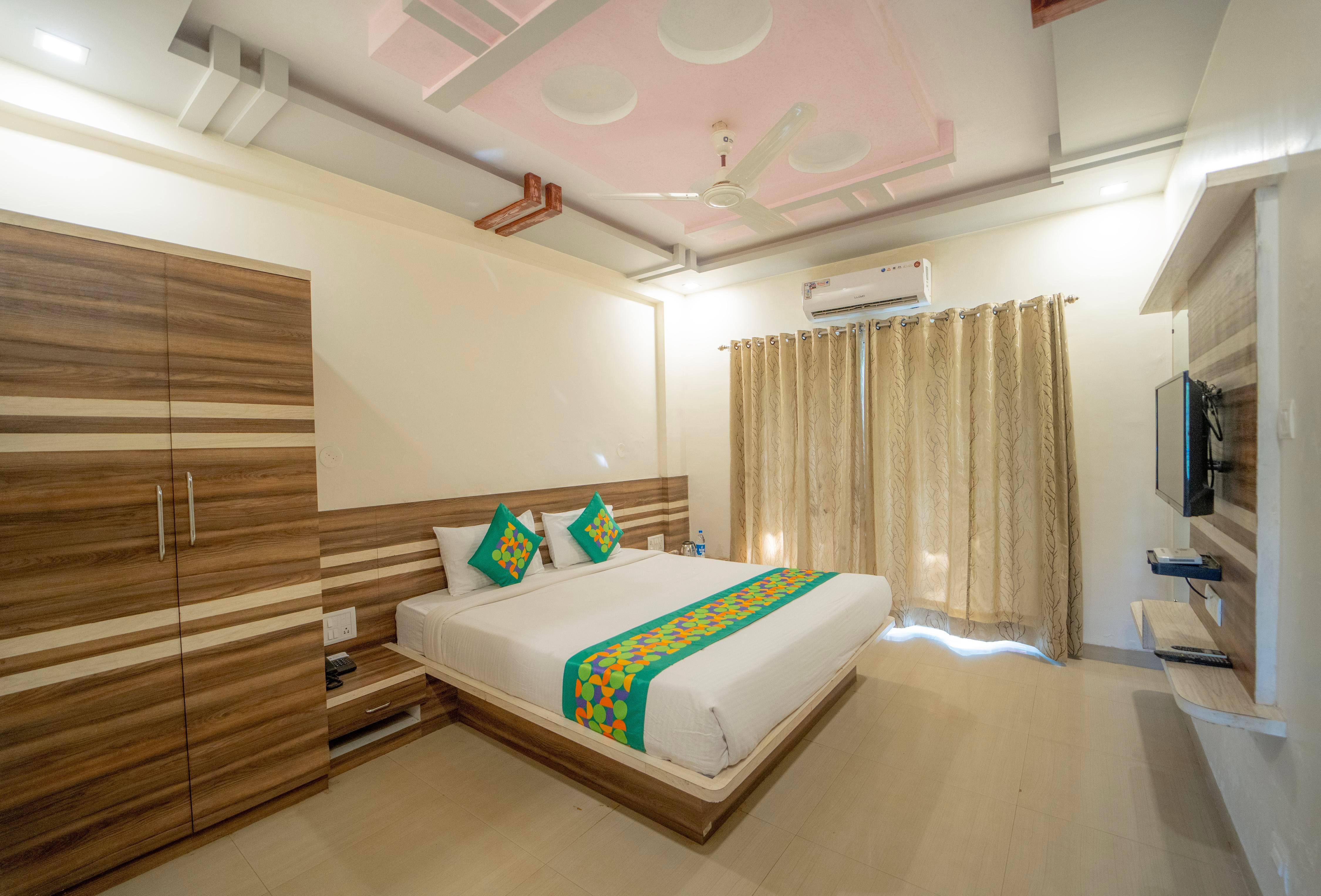 Treebo The Venna Hill Room Type - Standard Room