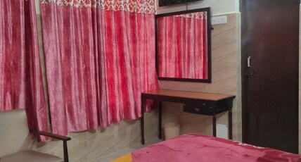 Hotel Amar Palace Room Type - Deluxe Room