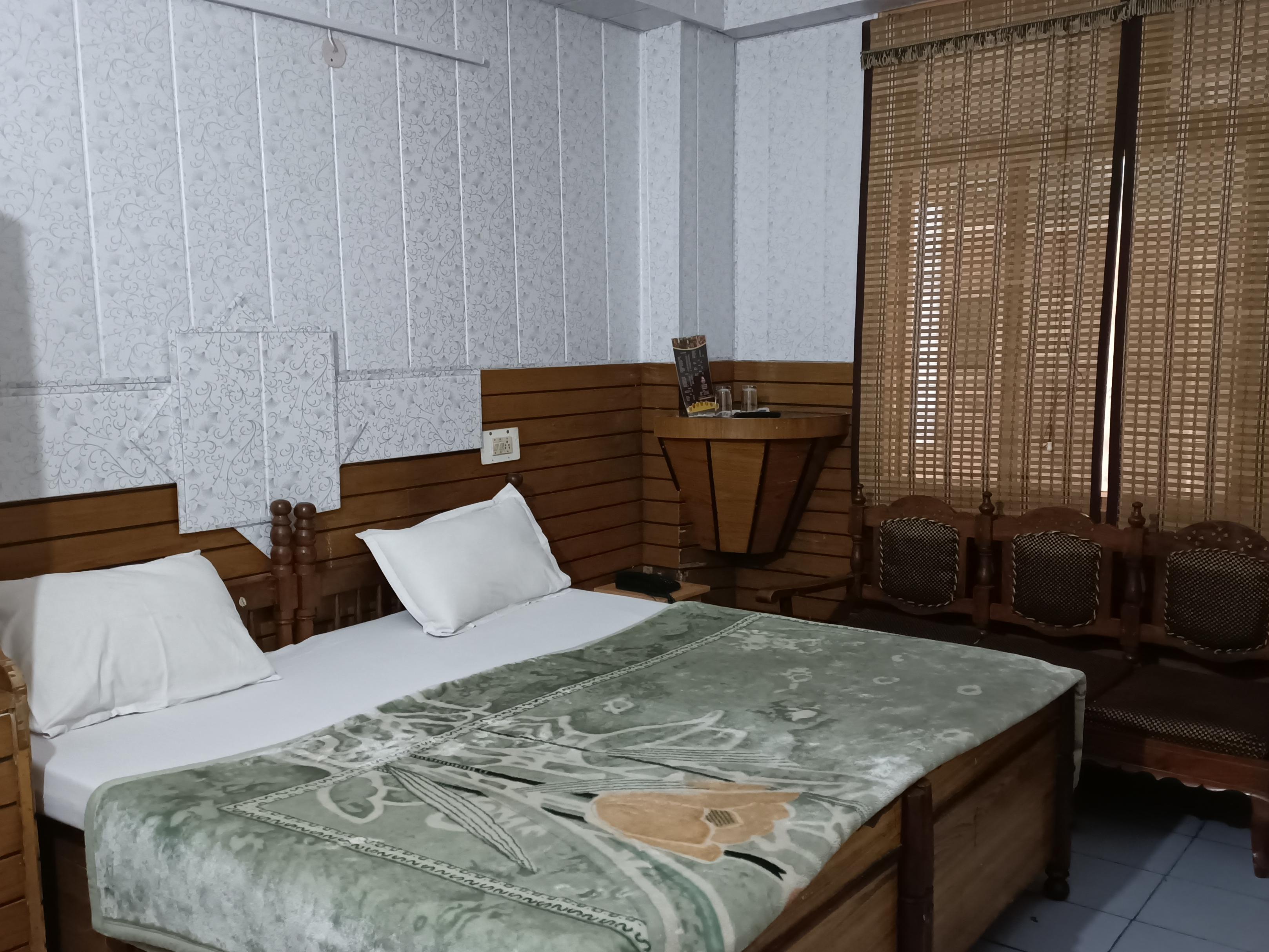 Chandan Palace Hotel Room Type - Standard Room