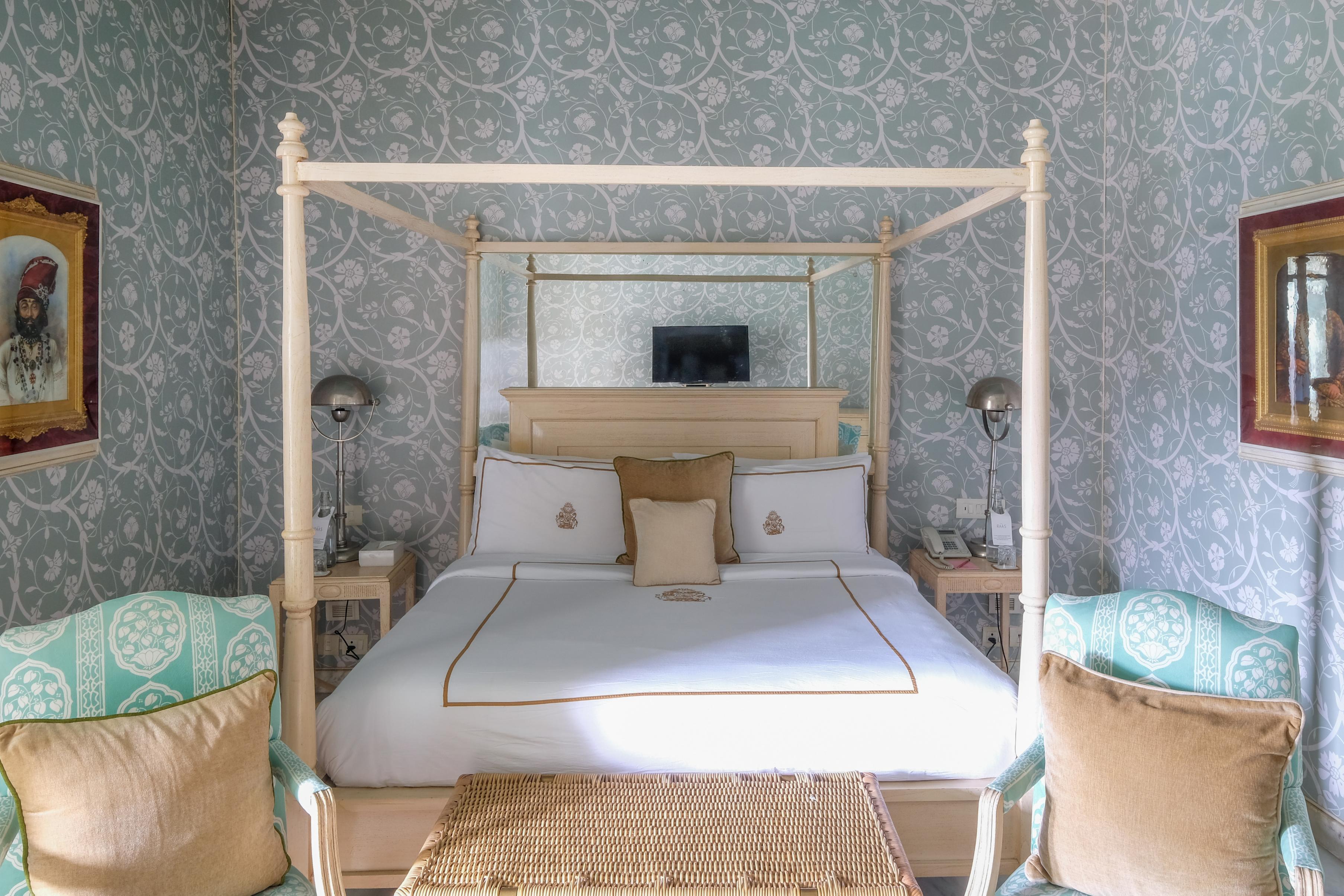 Rajmahal Palace RAAS Jaipur Room Type - The Queen Elizabeth Suite