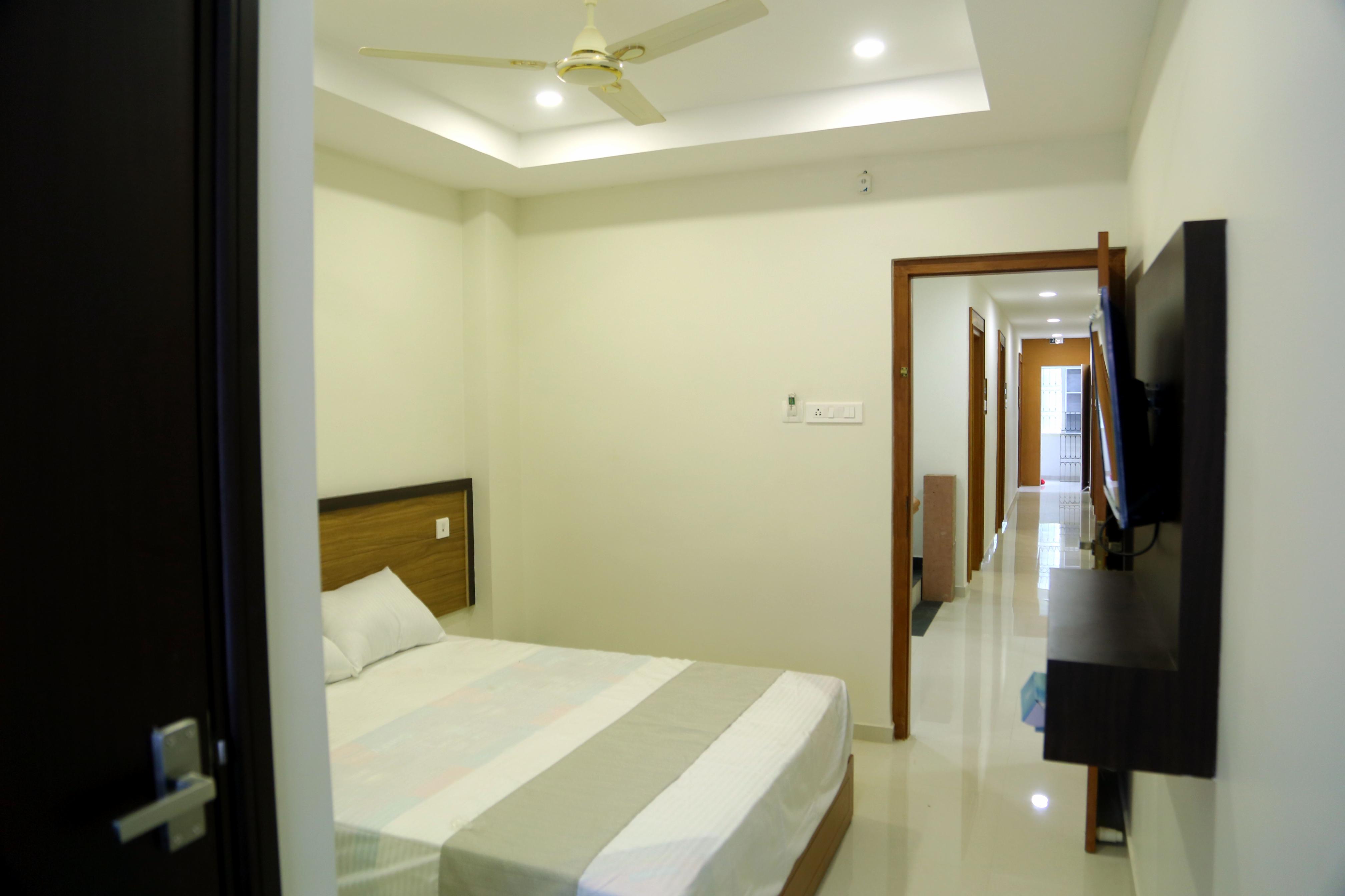 Palm Residency Calicut - Tap to explore photos