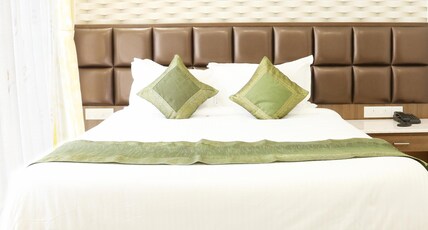 Treebo Pechis Castle Room Type - Standard Room