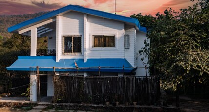 Lakeside Boheme Inn | Rooms & Tents Room Type - Boho House - 3 BHK with private Swimming Pool