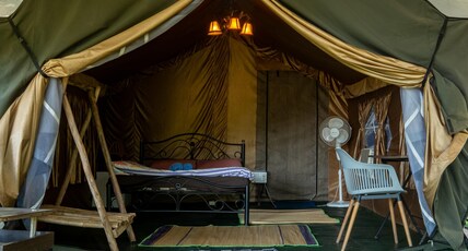 Lakeside Boheme Inn | Rooms & Tents Room Type - Glamping Tent with Lake View & Jaccuzi Lakeside Boheme Inn | Rooms & Tents Room Type - Glamping Tent with Lake View & Jaccuzi