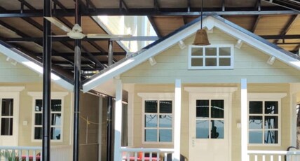 Cocos Beach Resort Room Type - Superior King Suite with Partial Sea View