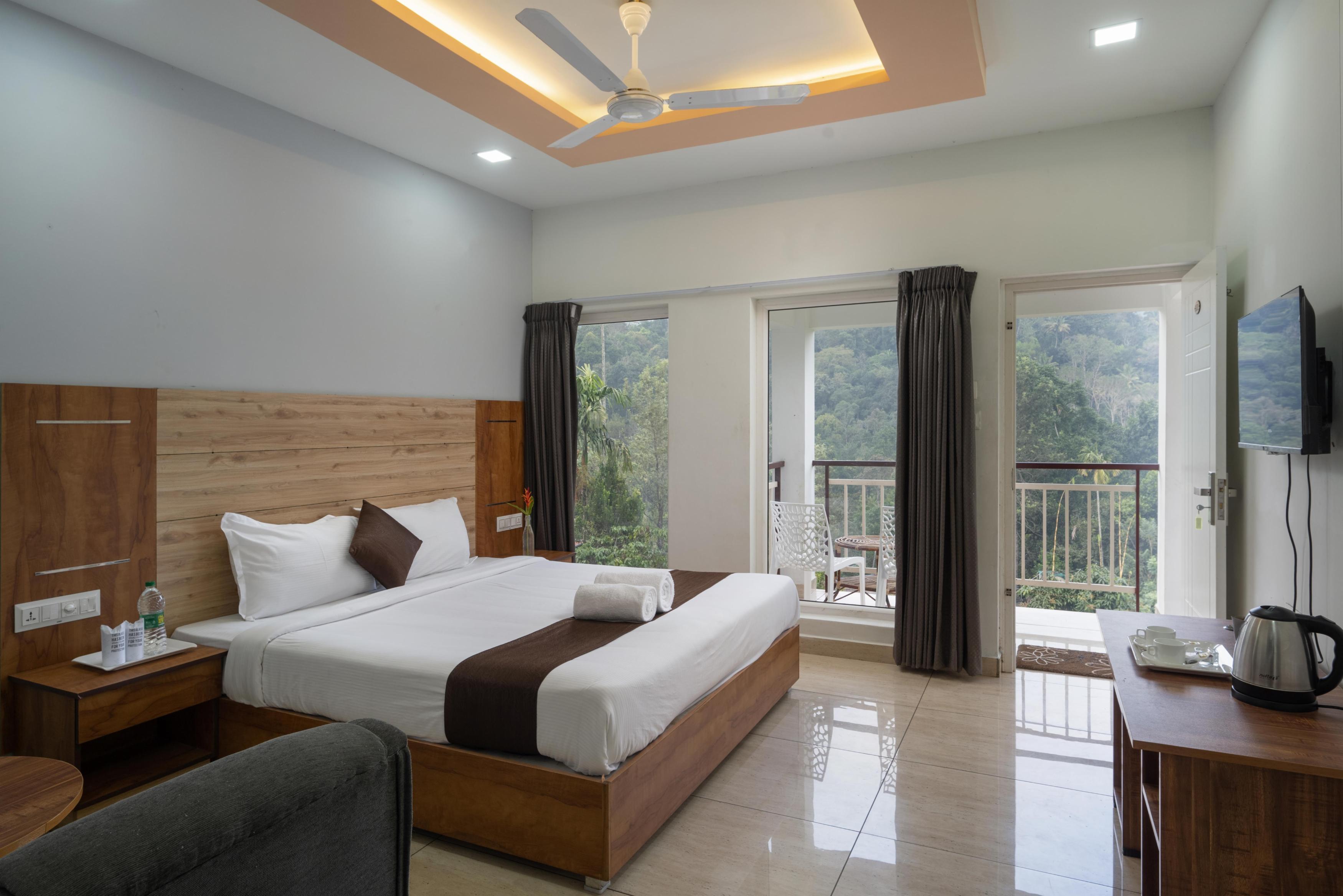 MUNNAR MAJESTIC RESORT Room Type - Premium Valley Cottage