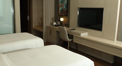 Wyndham Chandigarh Mohali Room Type - 1 Twin Bed, Smoking