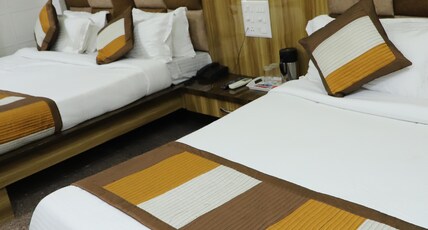Hotel Sheeba Room Type - Ac Super Deluxe Family Bed Room Hotel Sheeba Room Type - Ac Super Deluxe Family Bed Room