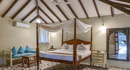 De Soul Sante Beach Resort Morjim Goa Room Type - Superior Suite Cottage