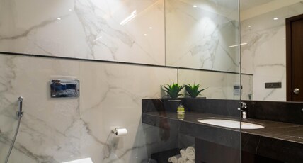 AURA BOUTIQUE HOTEL Room Type - Premium City view Room