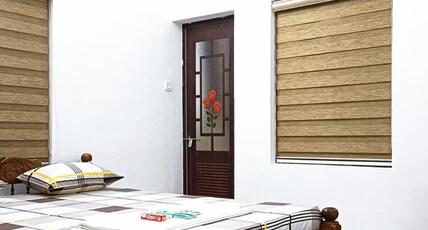 Poonkavanam Gust House Room Type - AC DOUBLE ROOM