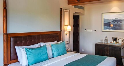 The Vintage Srinagar at Dal Lake Room Type - Superior Room