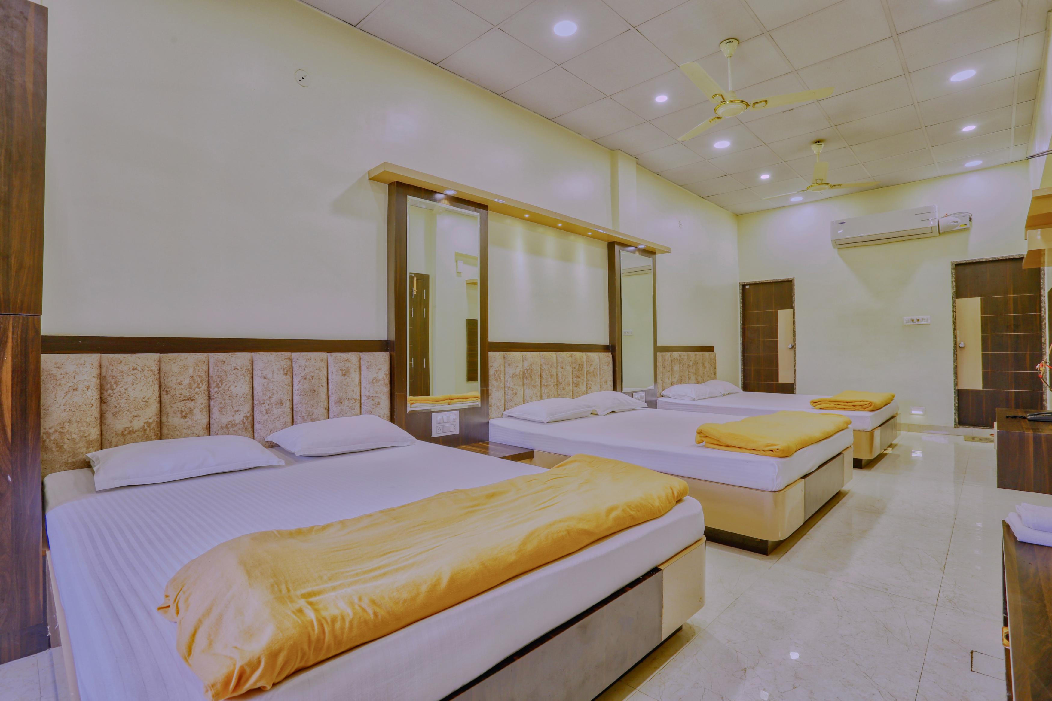 Hotel Panchavati Palace - Tap to explore photos