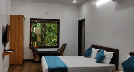 Hinglaj Palace Hotel Jawai Room Type - Deluxe Family Room for 4 person