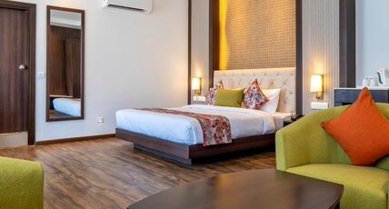 Hotel Le ROI lake View, Koti Room Type - Premium with Lake View