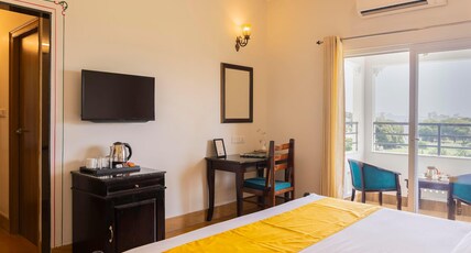 Vasant Vilas Room Type - King Room with Balcony