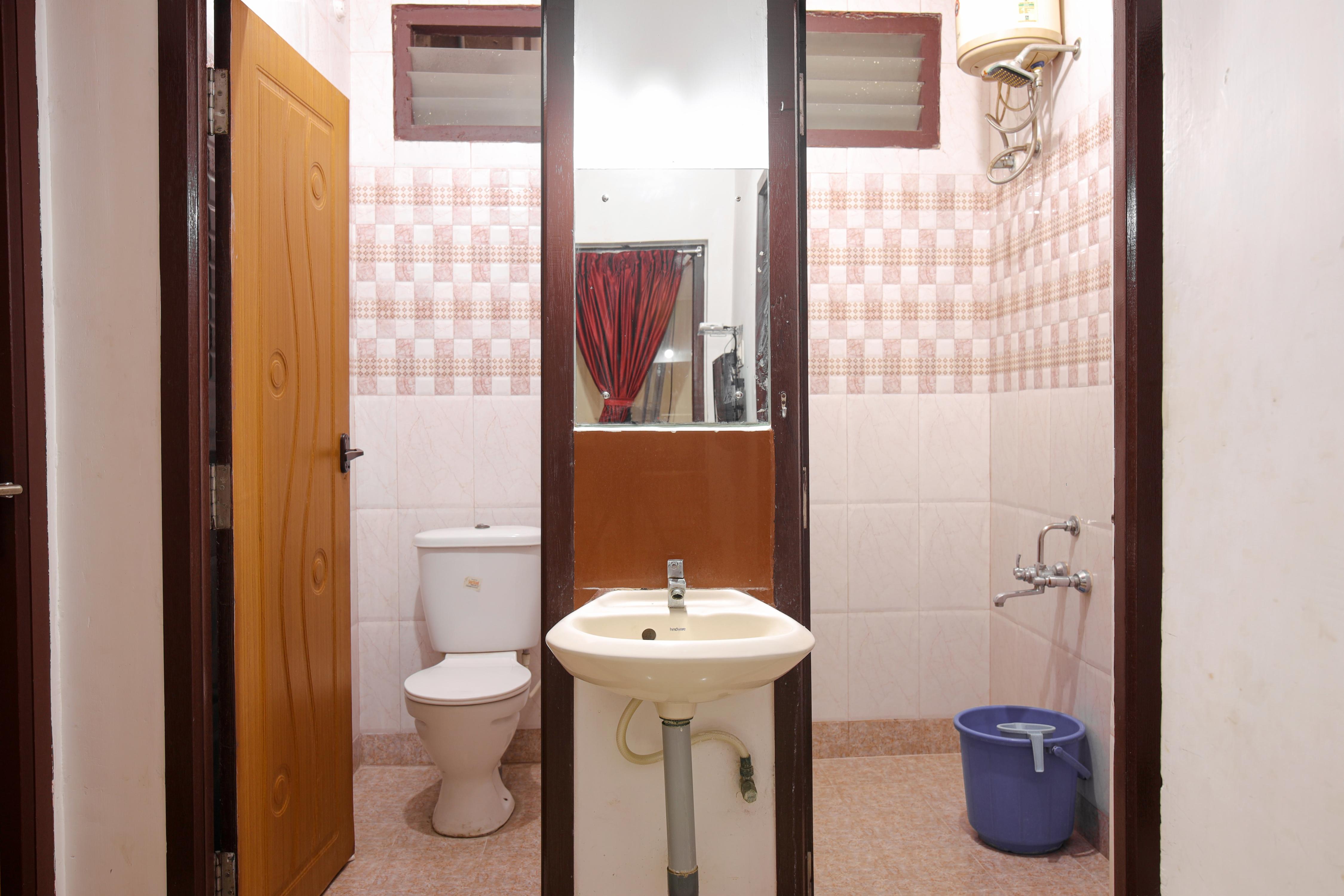 Manora Residency - Tap to explore photos