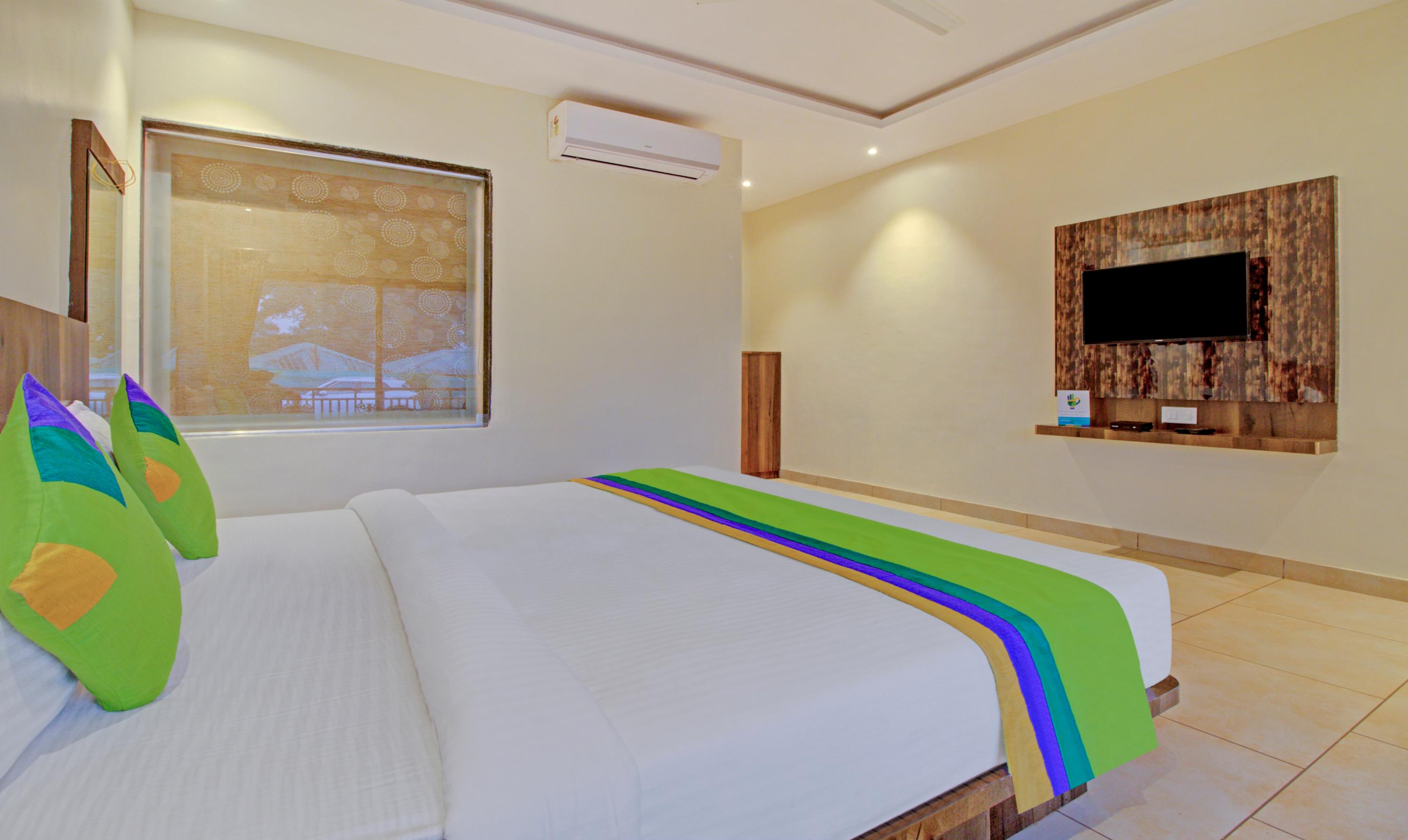 Treebo Nakshatra Cottages Mahabaleshwar - Tap to explore photos