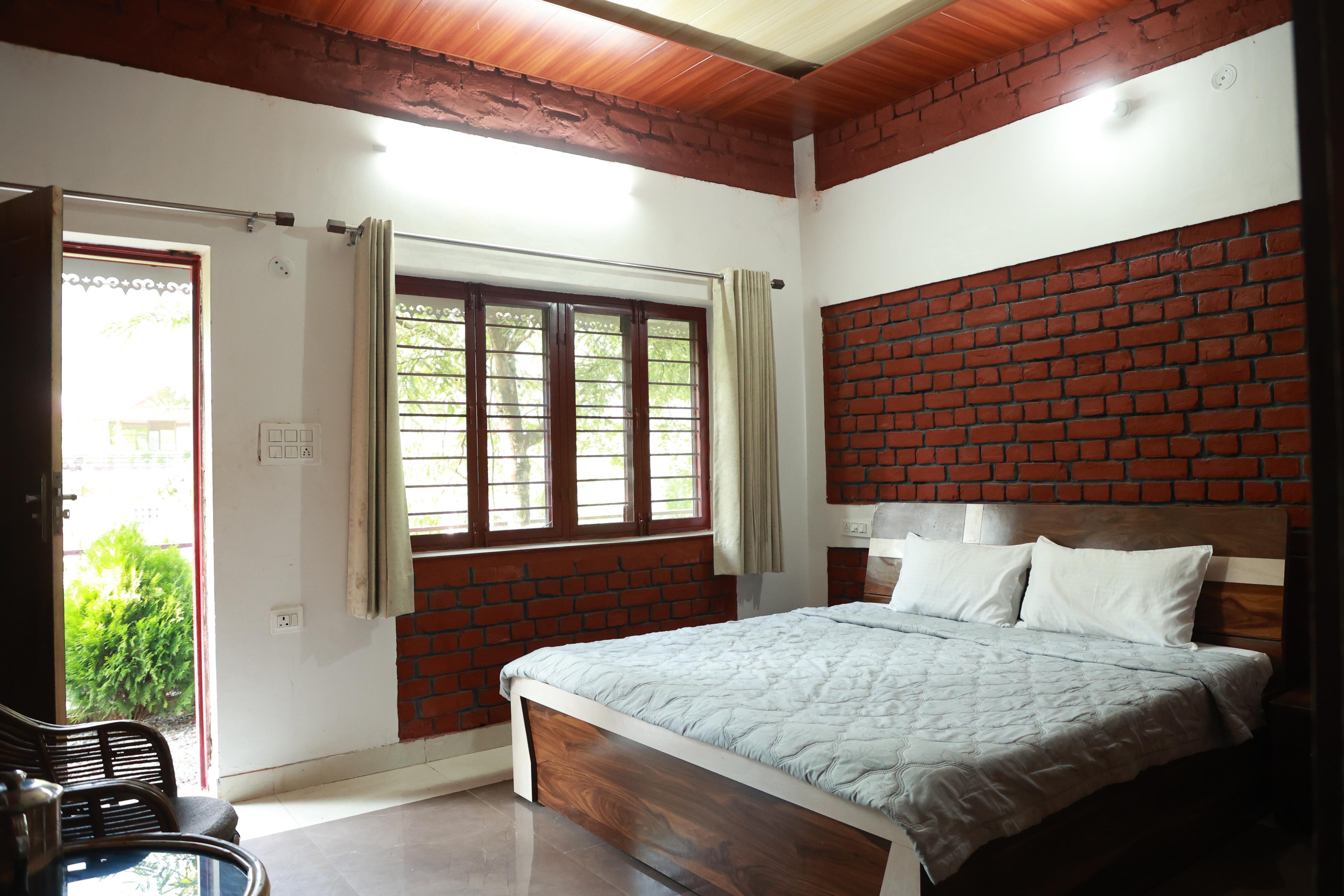 Ghughuti Homestay - Tap to explore photos