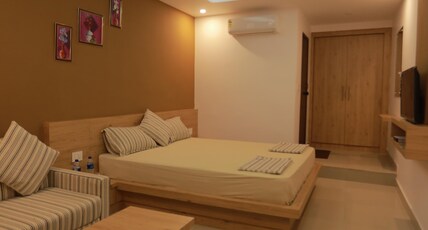 Stay Point | Rooms & Banquet Room Type - Deluxe Ac