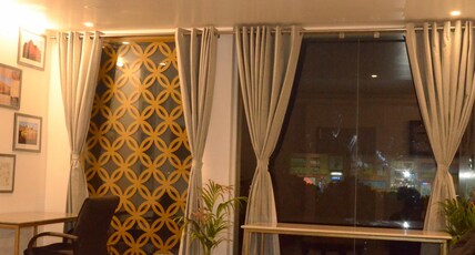 Divy Villa | Raja Park | 200 m from Pink Square Mall Room Type - Executive Room