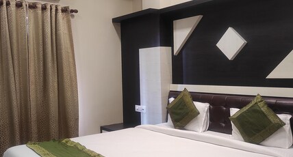Hotel Rudraksh ,Guwahati Room Type - Family SUITE ROOM