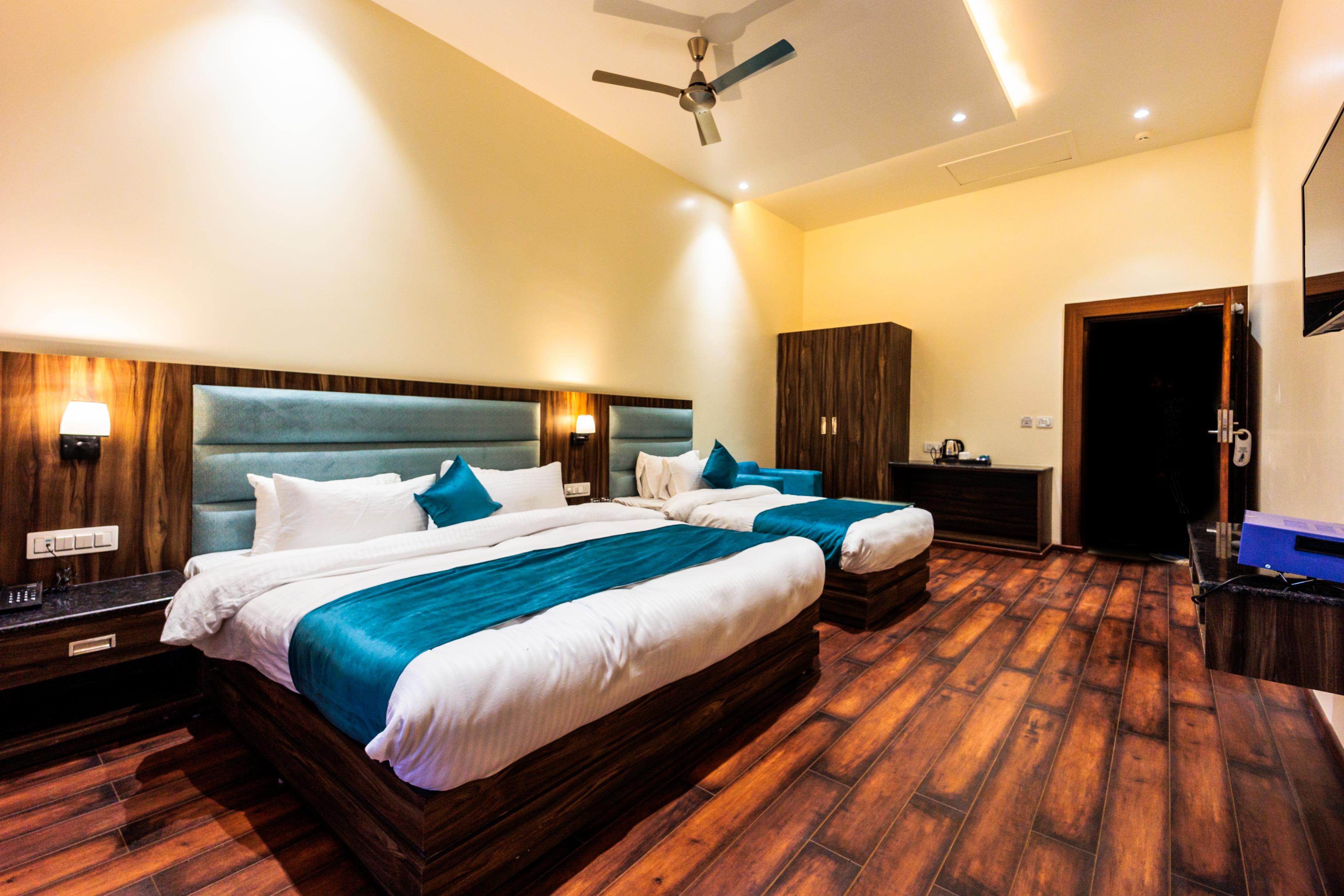 MJ Hotel and Resorts Room Type - FAMILY ROOM 2 + 1 WITH BALCONY