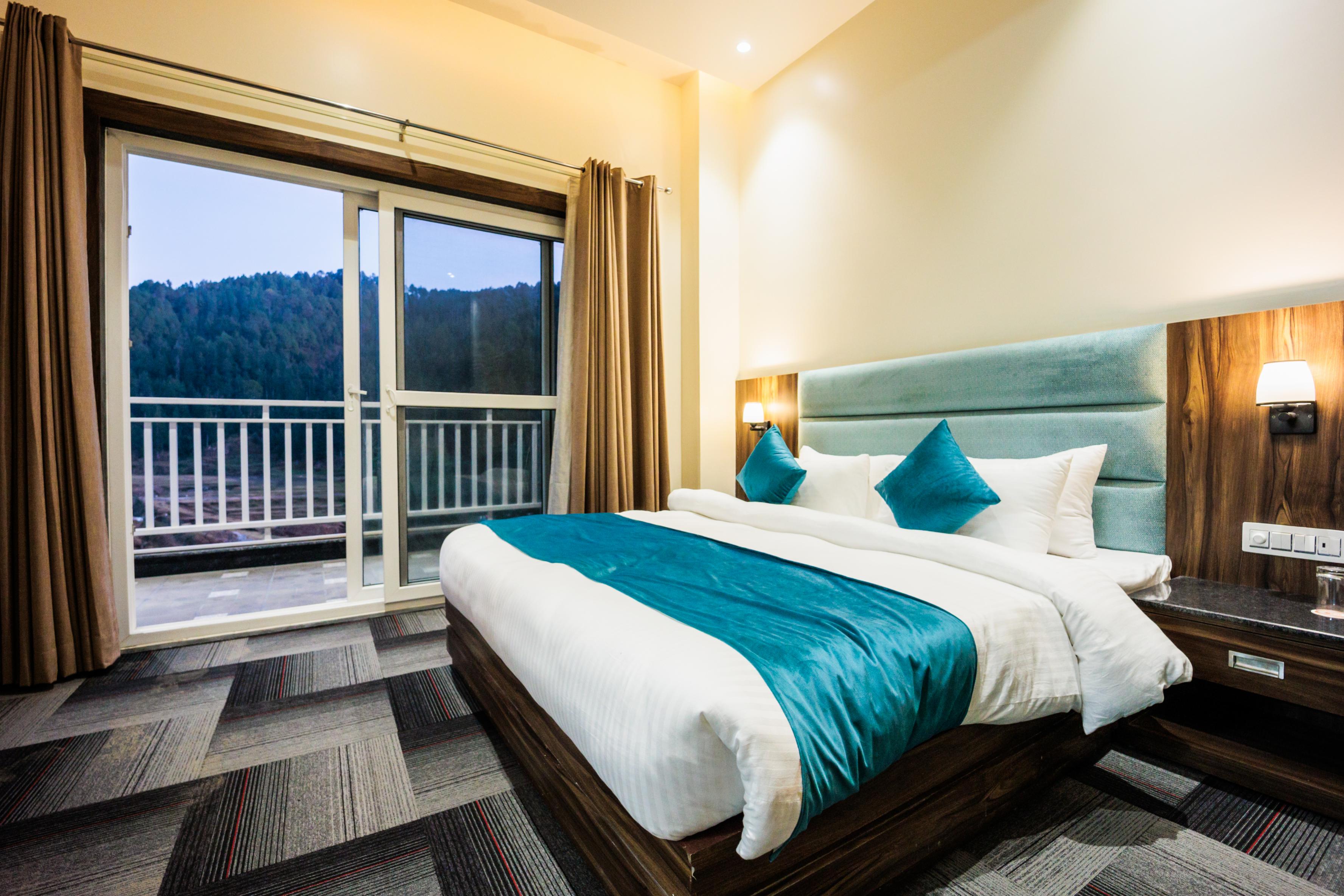 MJ Hotel and Resorts Room Type - BUSINESS SUITE