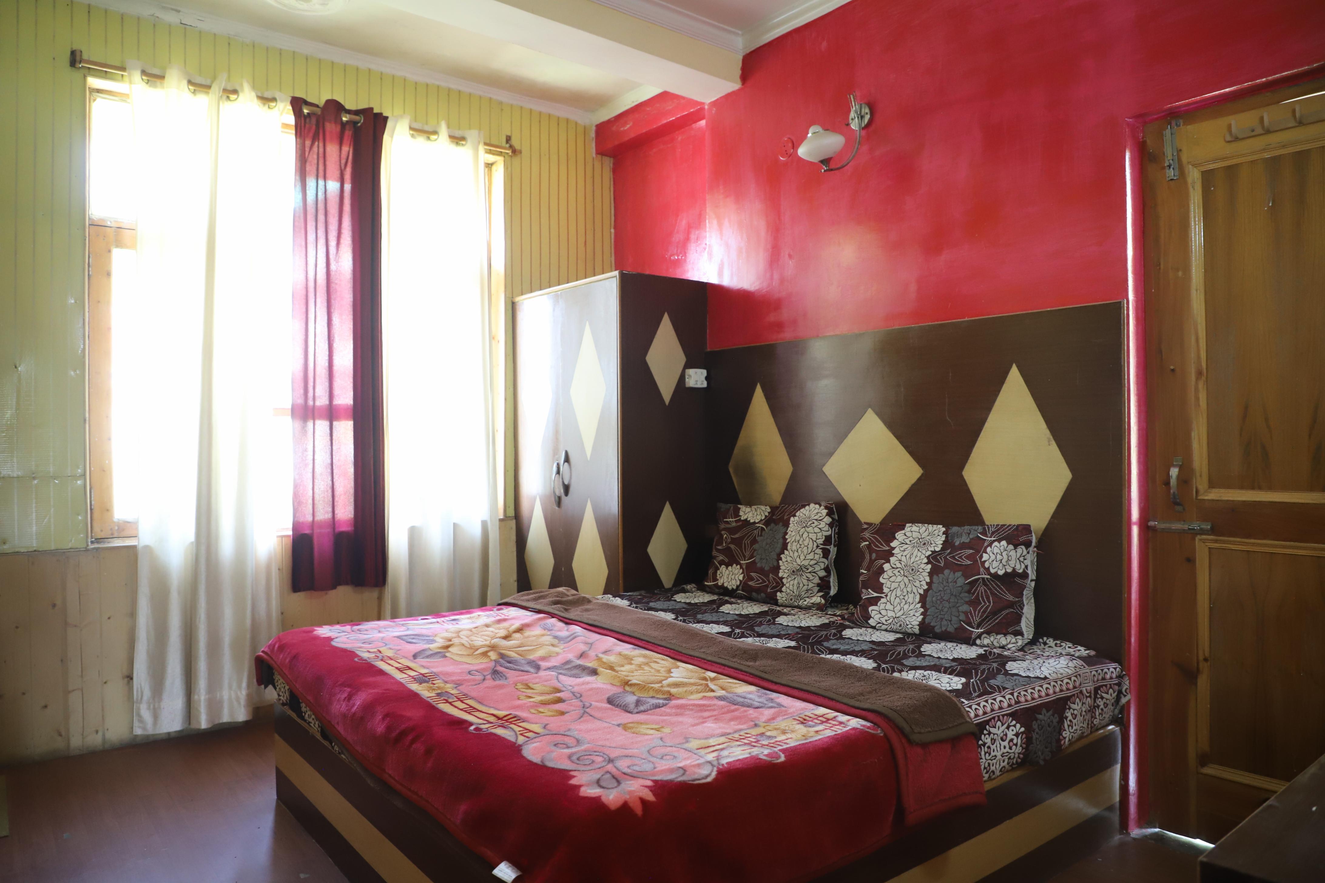 Backpacker's Stop Room Type - Deluxe Room