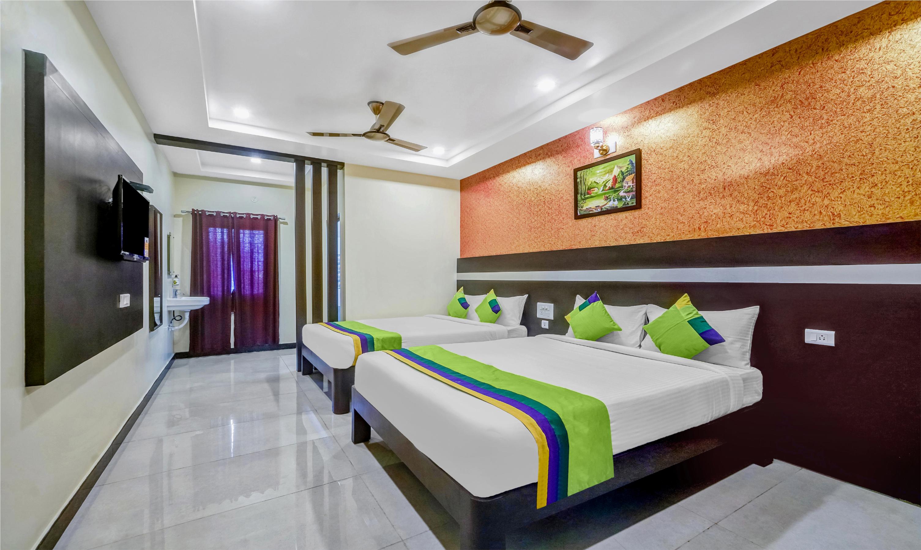 Treebo Sripadha Residency Alipiri Road Room Type - Deluxe Family Room