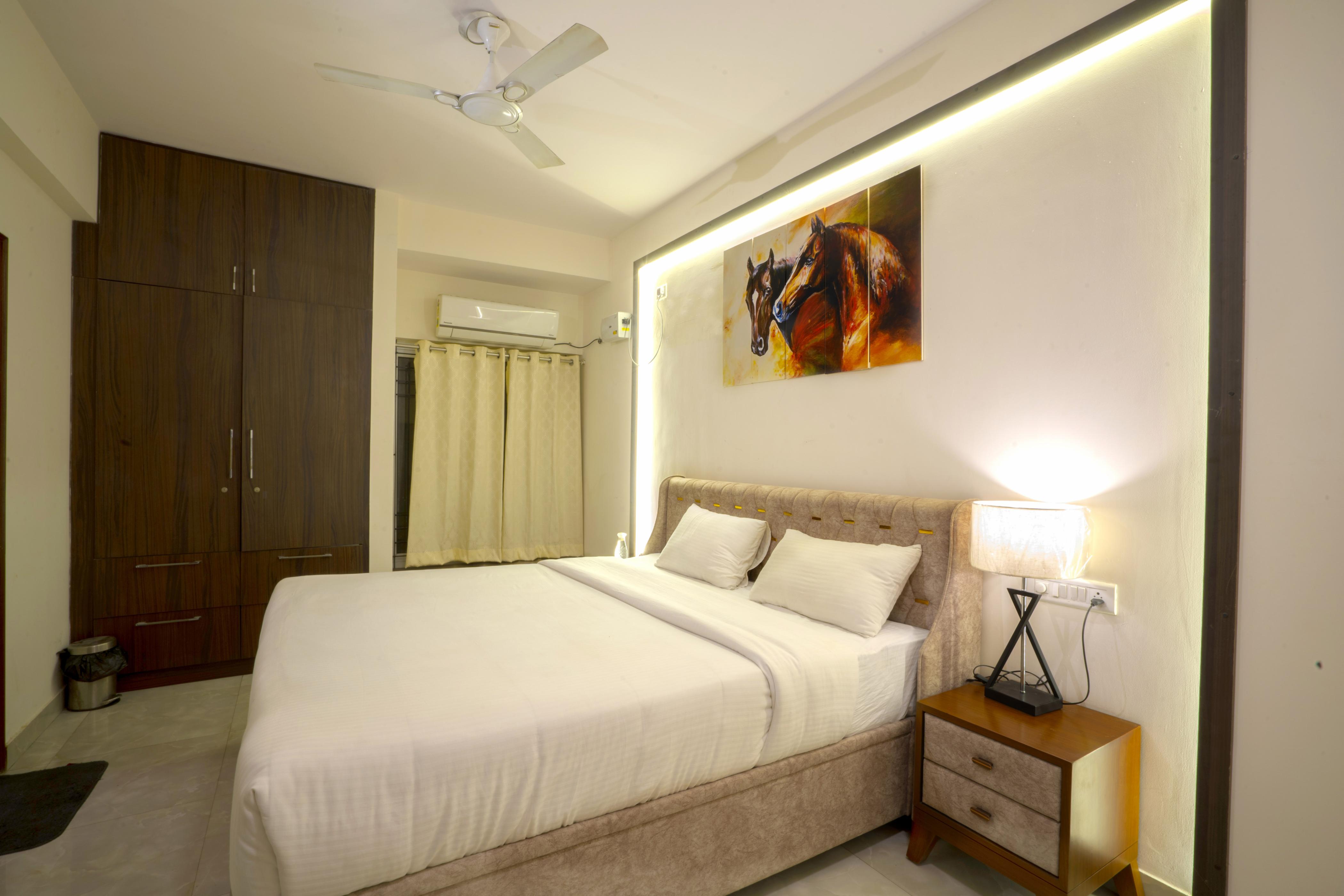 White Lotus By Orbit Hotels Room Type - Super Deluxe Room