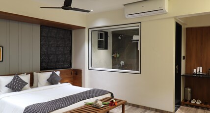 Hotel Chitra Executive Room Type - Suite