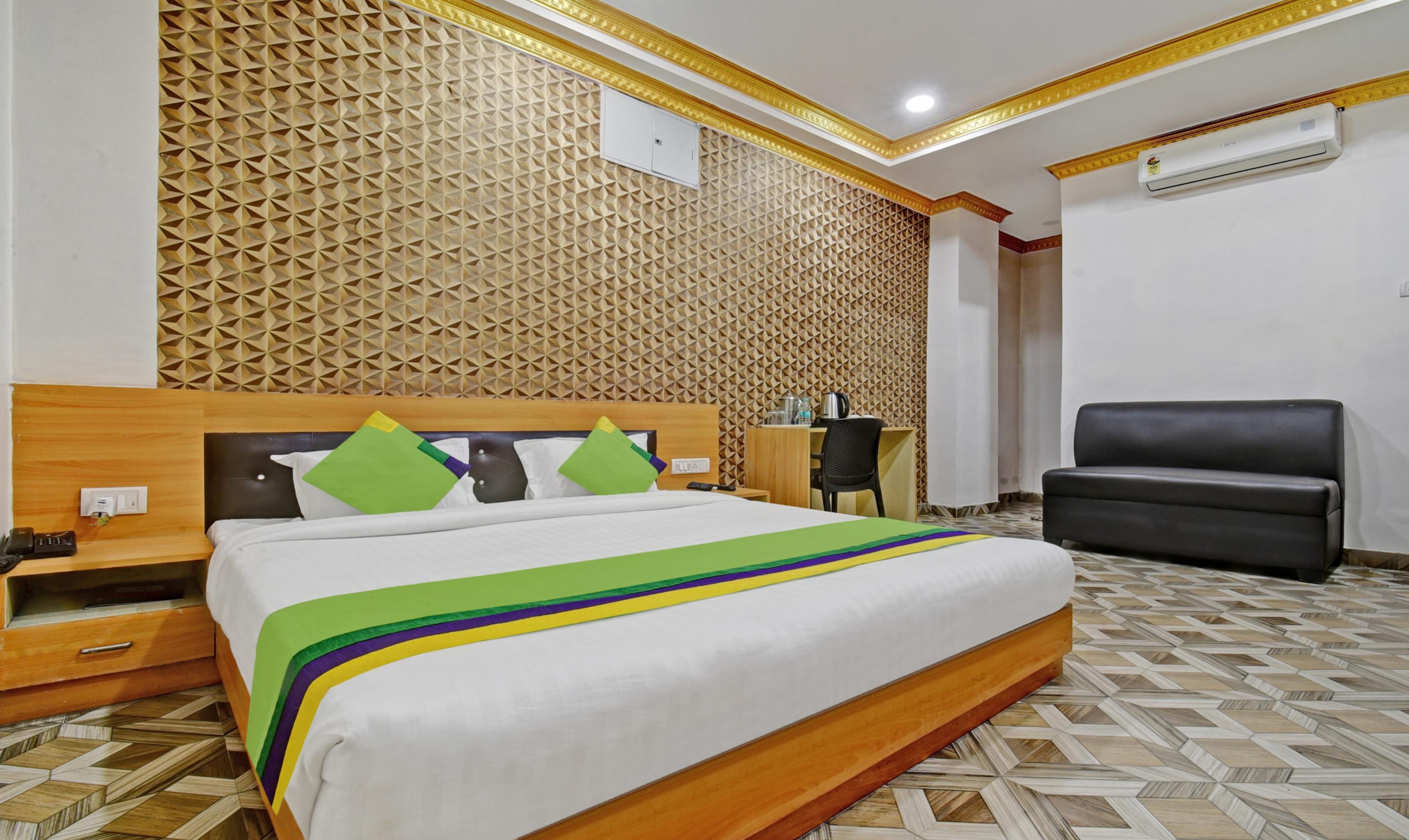 Itsy Hotels J A Royal Suites Manikonda - Tap to explore photos