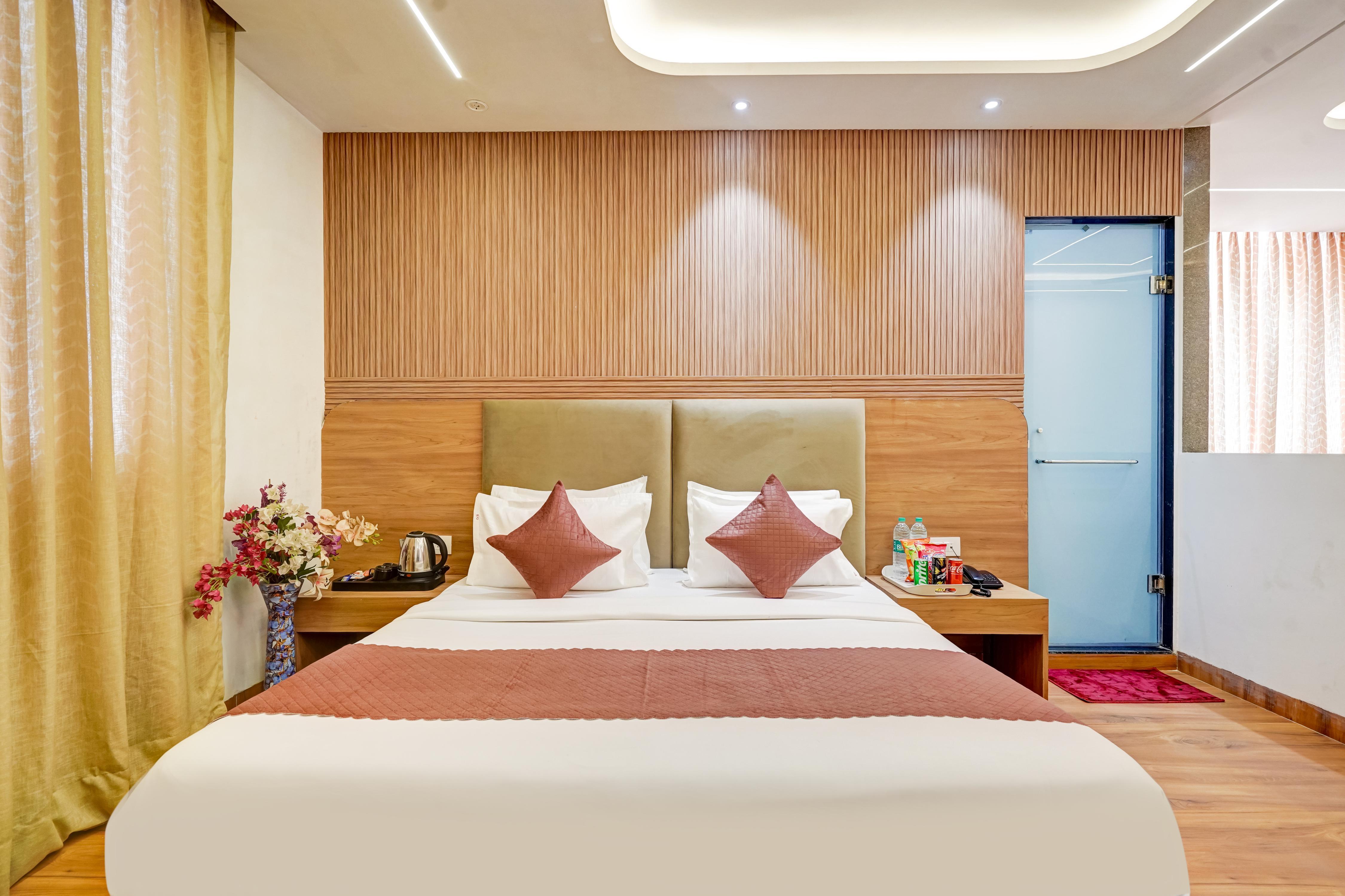Hotel Olive Aero Suites By Rs Group (Delhi Airport) - Tap to explore photos