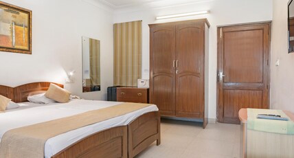 Girisadan - A City Centre Boutique Hotel Room Type - Superior Deluxe Double Room with Terrace Girisadan - A City Centre Boutique Hotel Room Type - Superior Deluxe Double Room with Terrace