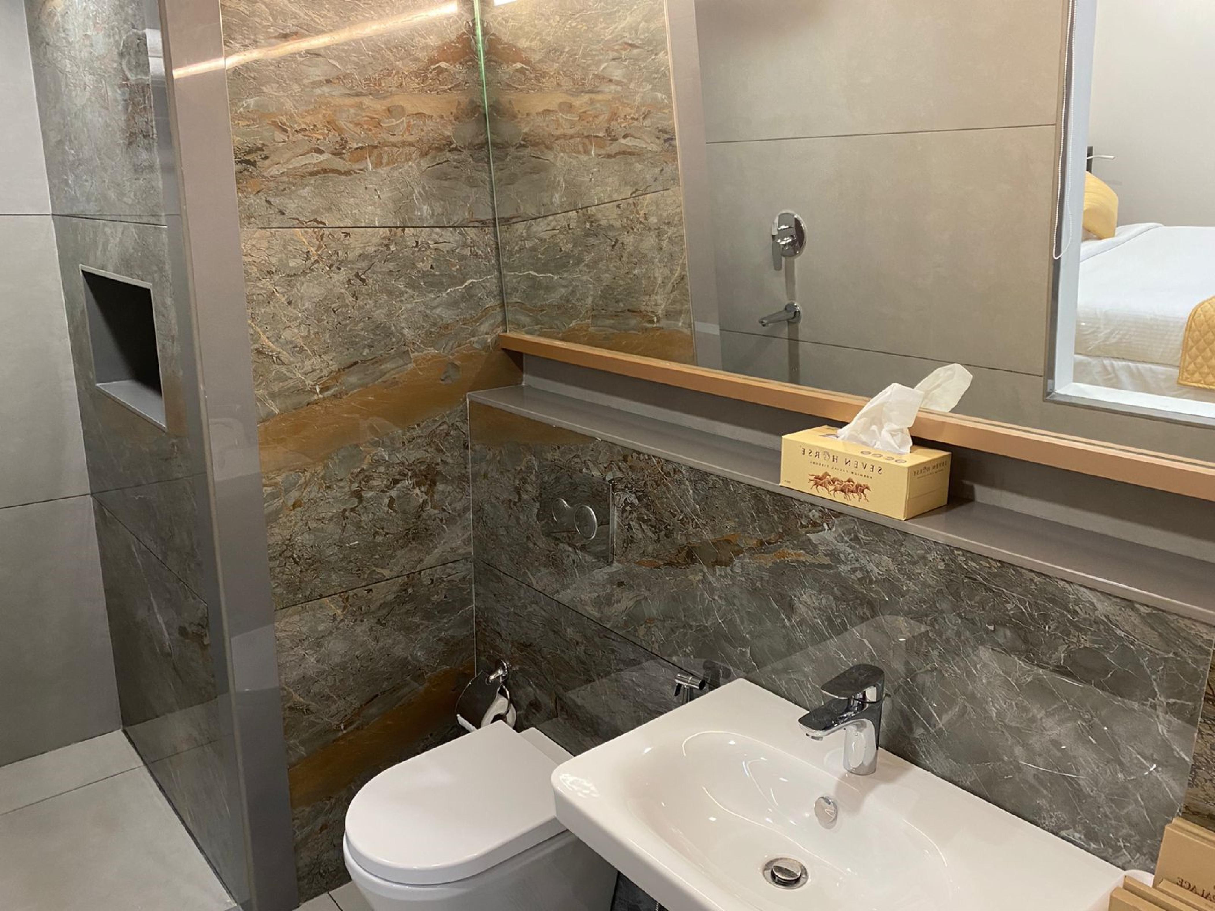 White Palace Hotel - Tap to explore photos