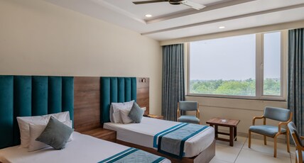 Hotel Highway King Bilaspur Room Type - King superior twin-bed room