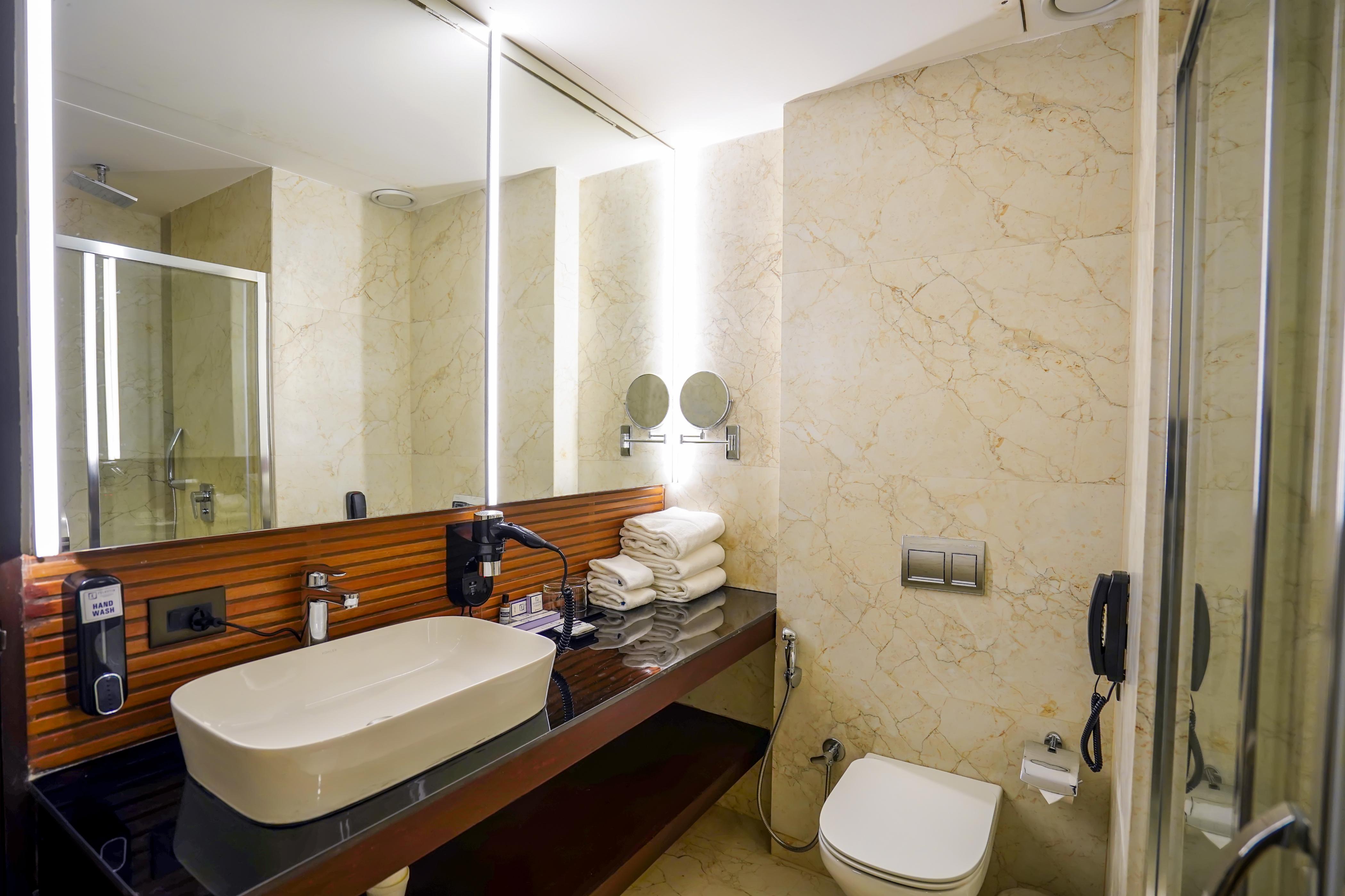 Essentia Luxury Hotel - Tap to explore photos