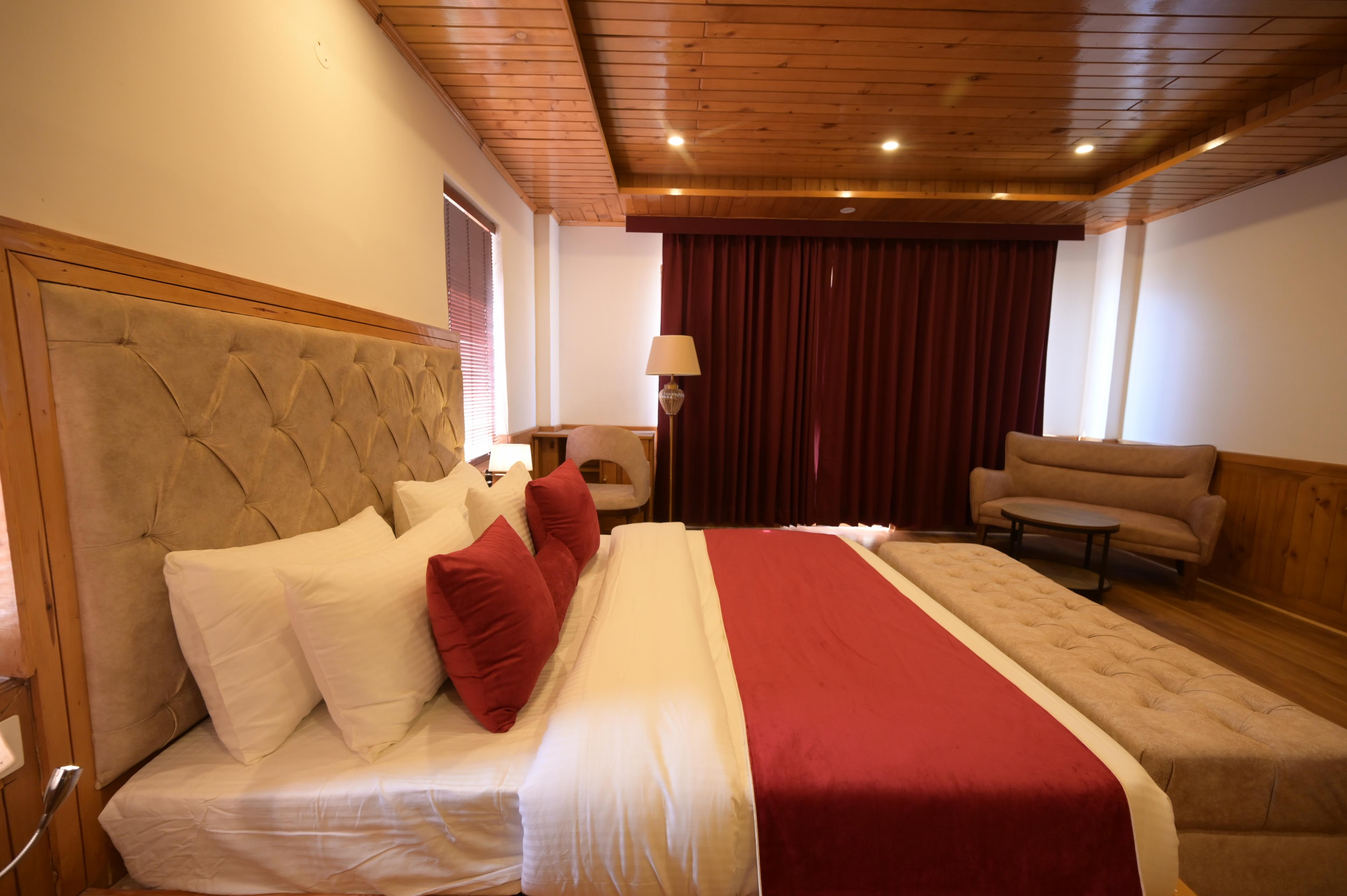 Alexandra Cottage - Tap to explore photos